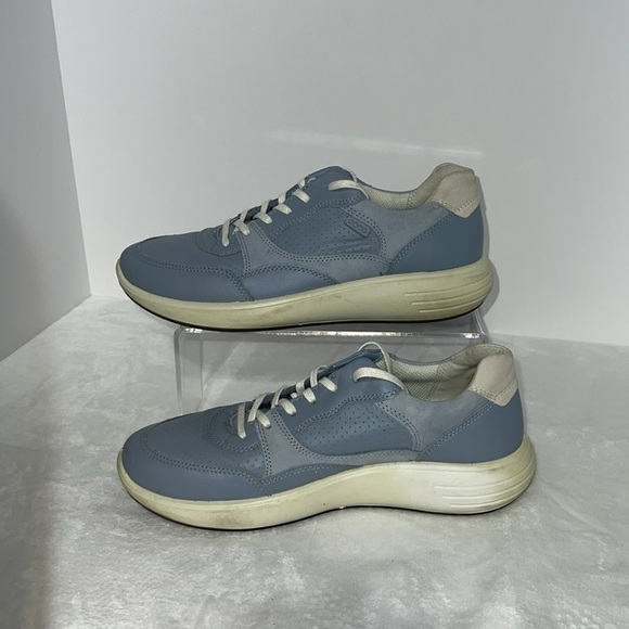 Women’s Ecco soft 7 running sneakers/gym shoe. Size 8. EUC. - Picture 2 of 6
